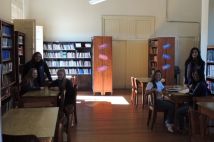 Biblioteca- Turno da Manh-Lizyara Giribone e Mirian Espalter